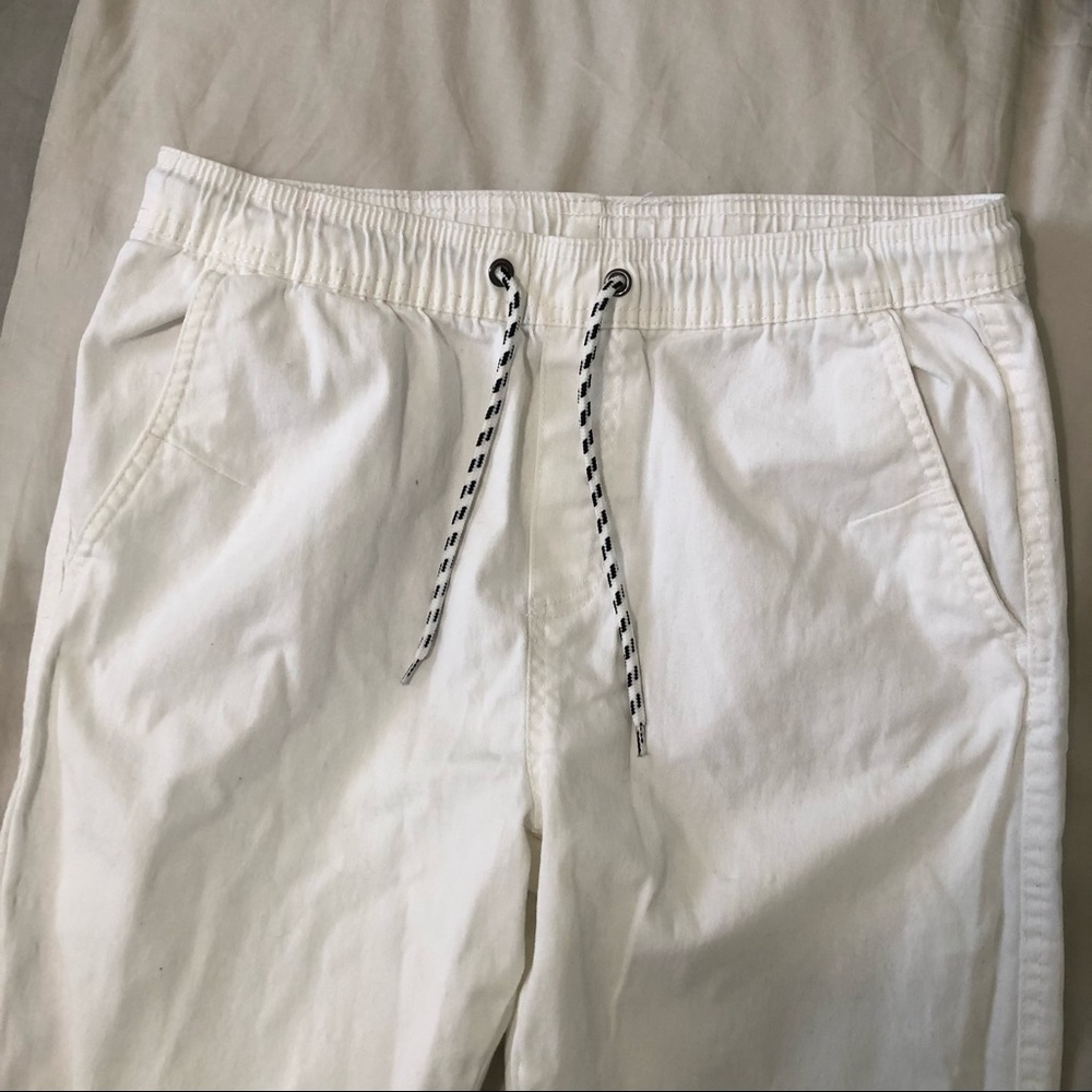 White Pants - Picture 4 of 5